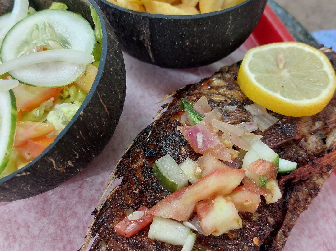 Treehouse Beach Club-圣 约翰必去景点