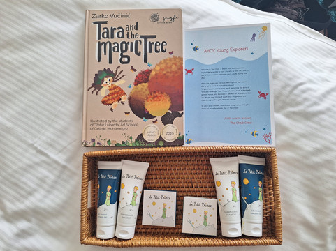 黑山卢斯缇卡湾澈笛度假酒店及公寓主图