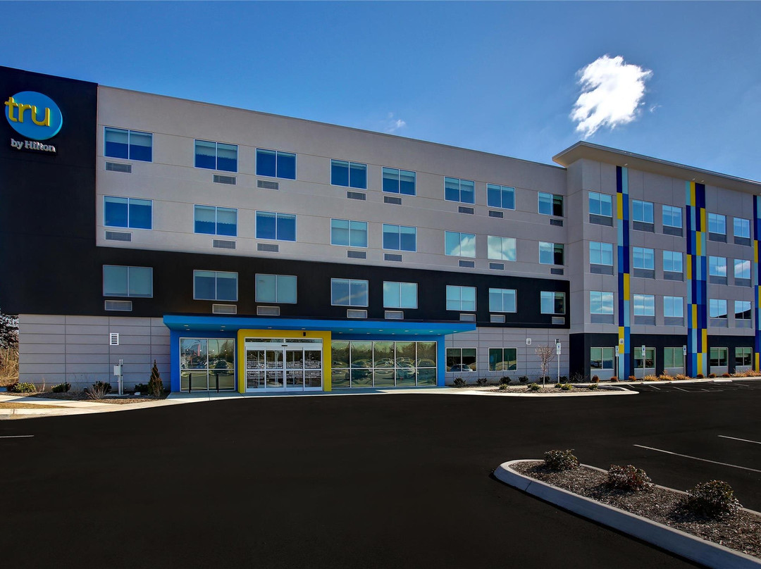 阿尔科诺克斯维尔机场希尔顿Tru酒店主图