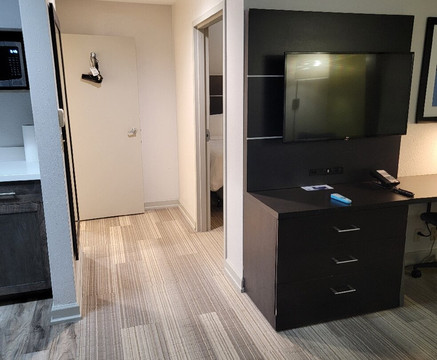 智选假日套房酒店康诺弗（HICKORY区）主图