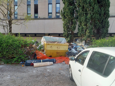 马克西姆酒店主图