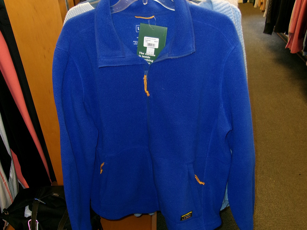 L.L. Bean Outlet-North Hampton必去景点