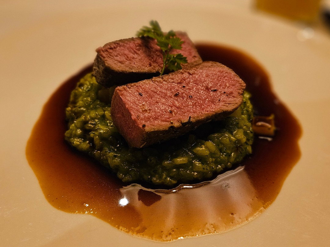 祖巴林兰德酒店主图