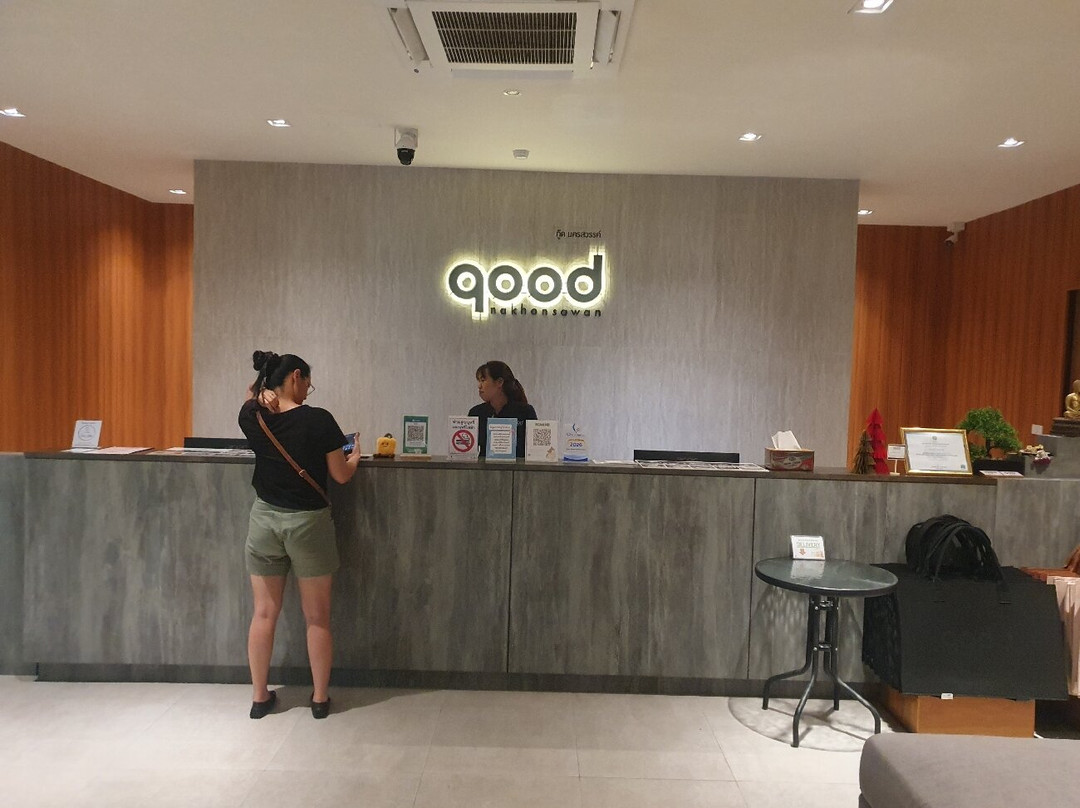 Good Nakhonsawan Hotel