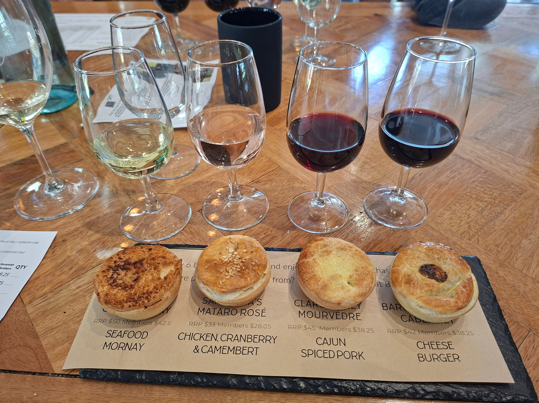 Savannah Estate Broke Road