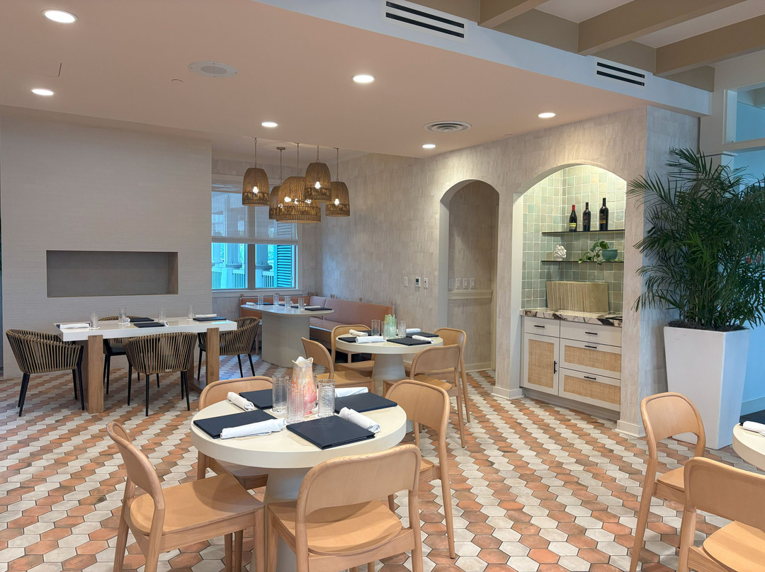 Gather Kitchen + Bar主图
