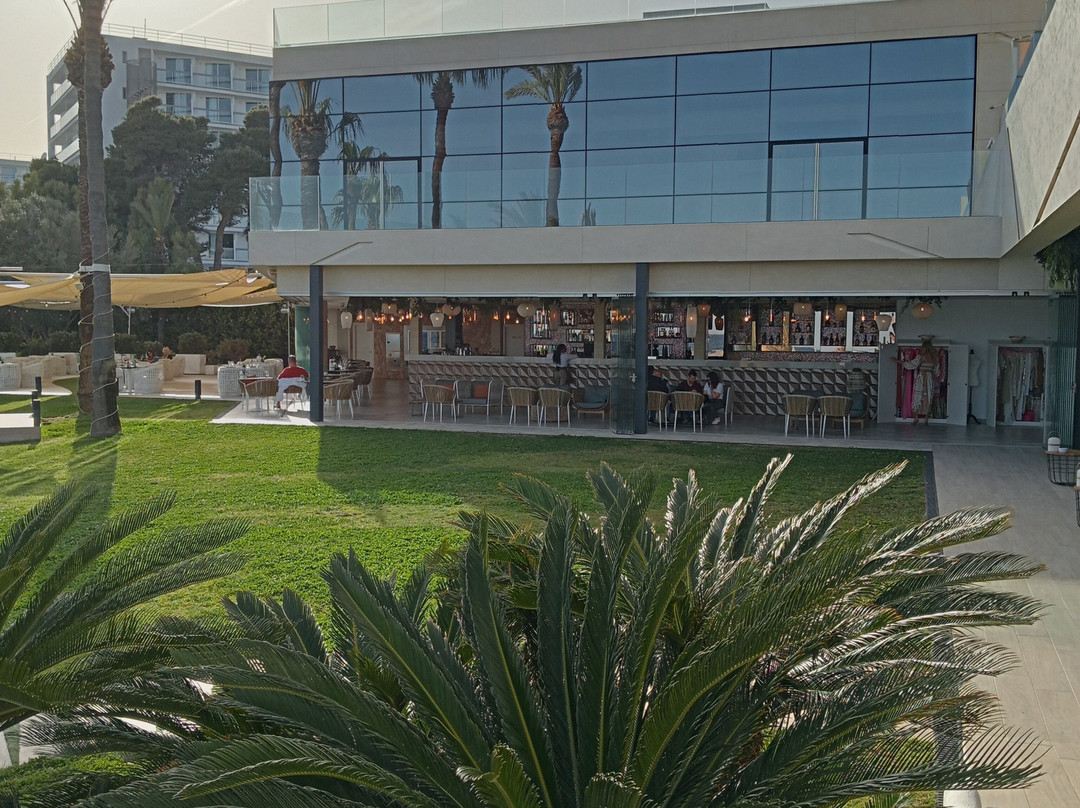 托雷玛尔酒店主图