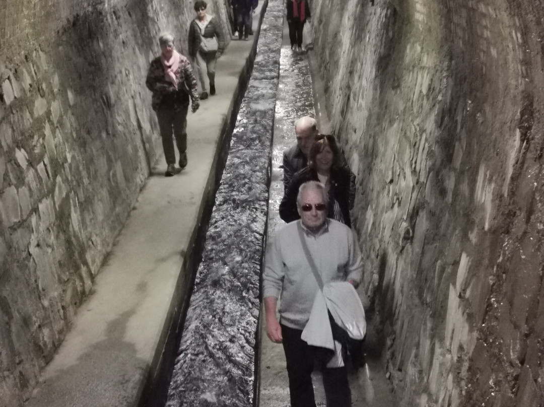 Túnel De Cudillero-库迪列罗必去景点