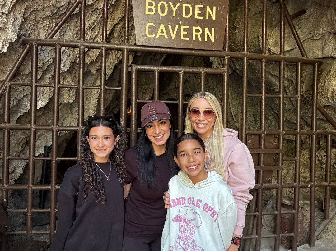 Boyden Cavern-红杉&国王峡谷国家公园必去景点
