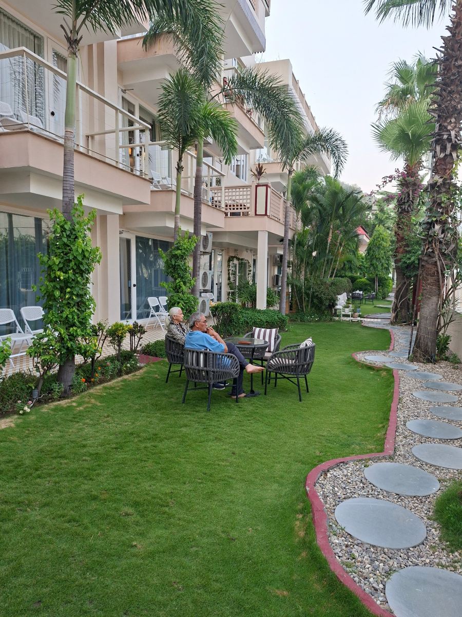 尼科坦瑜伽桑斯克里蒂酒店-旅行者