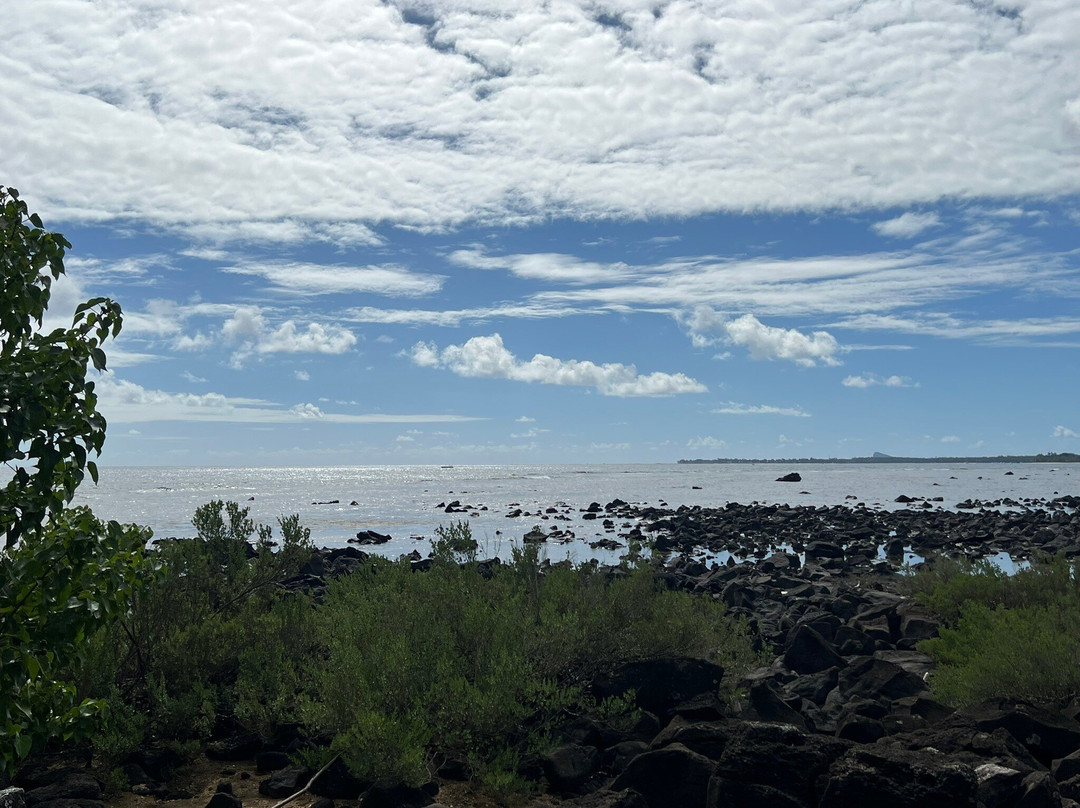 Pointe aux Piments Public Beach-彭特欧皮蒙必去景点