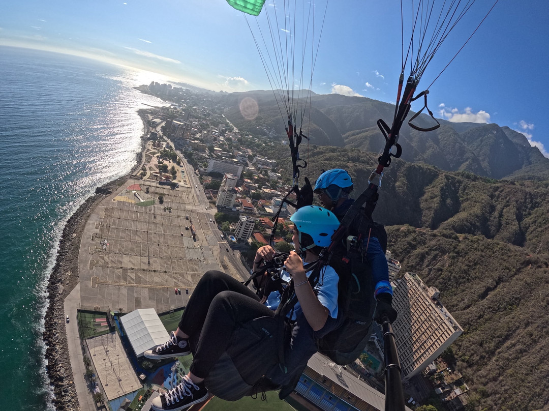 Vive Parapente-加拉加斯必去景点