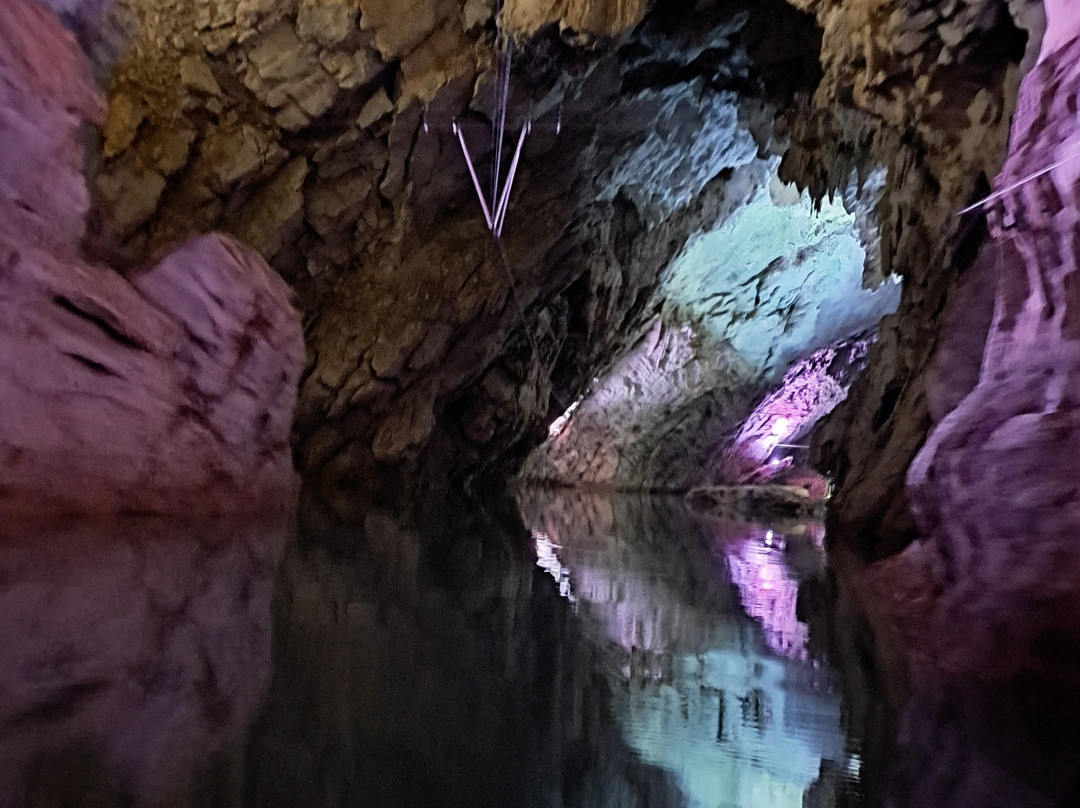 Grotte di Pertosa-Auletta-Pertosa必去景点