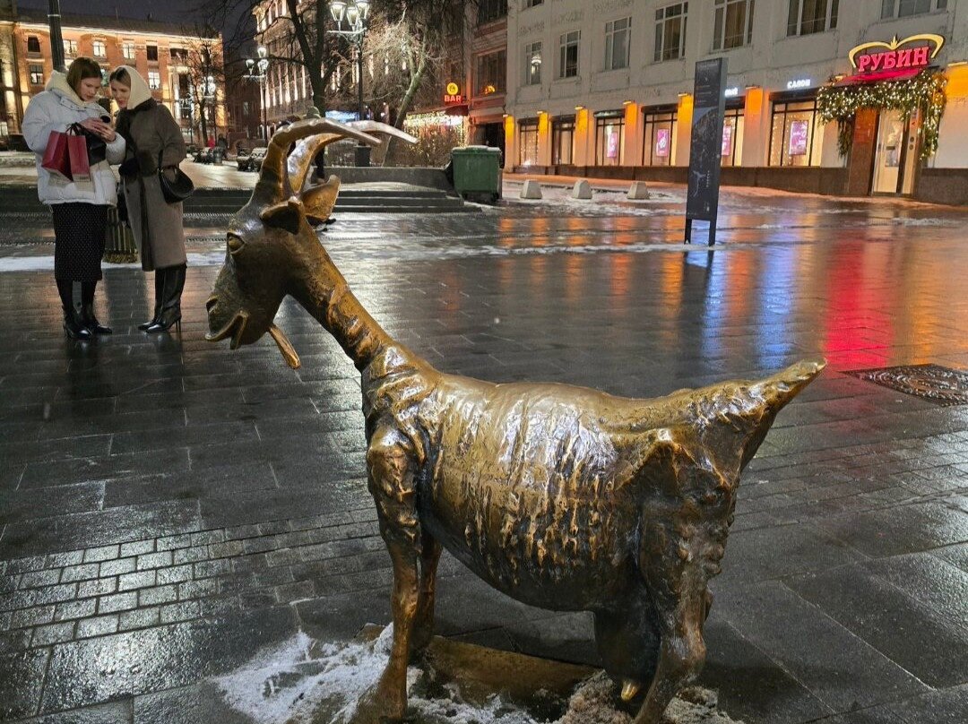 Sculpture the Funny Goat-下诺夫哥罗德必去景点