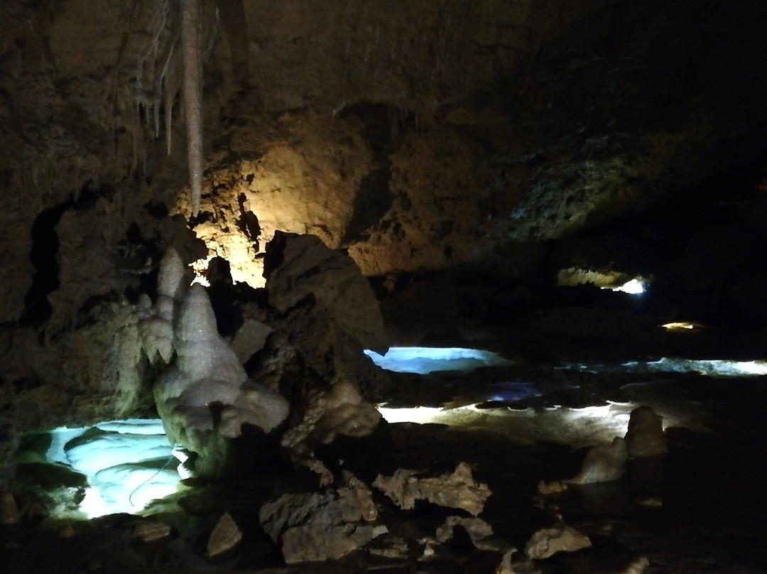 Grotte De Tourtoirac-Tourtoirac必去景点