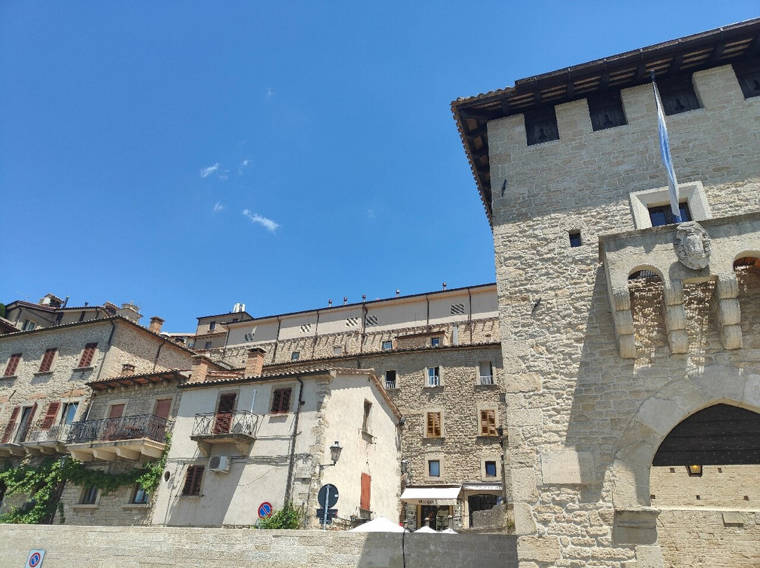 Porta San Francesco-圣马力诺城必去景点