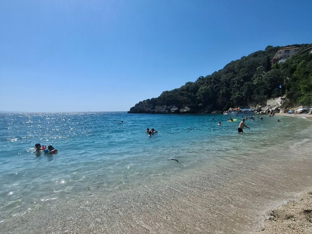 Sarakiniko Beach-Sarakiniko必去景点