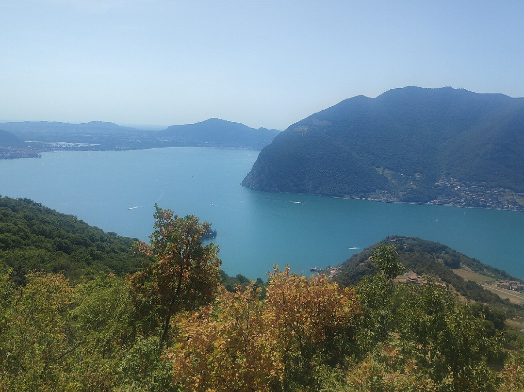 Passeggiata a Monte Isola-蒙泰伊索拉必去景点