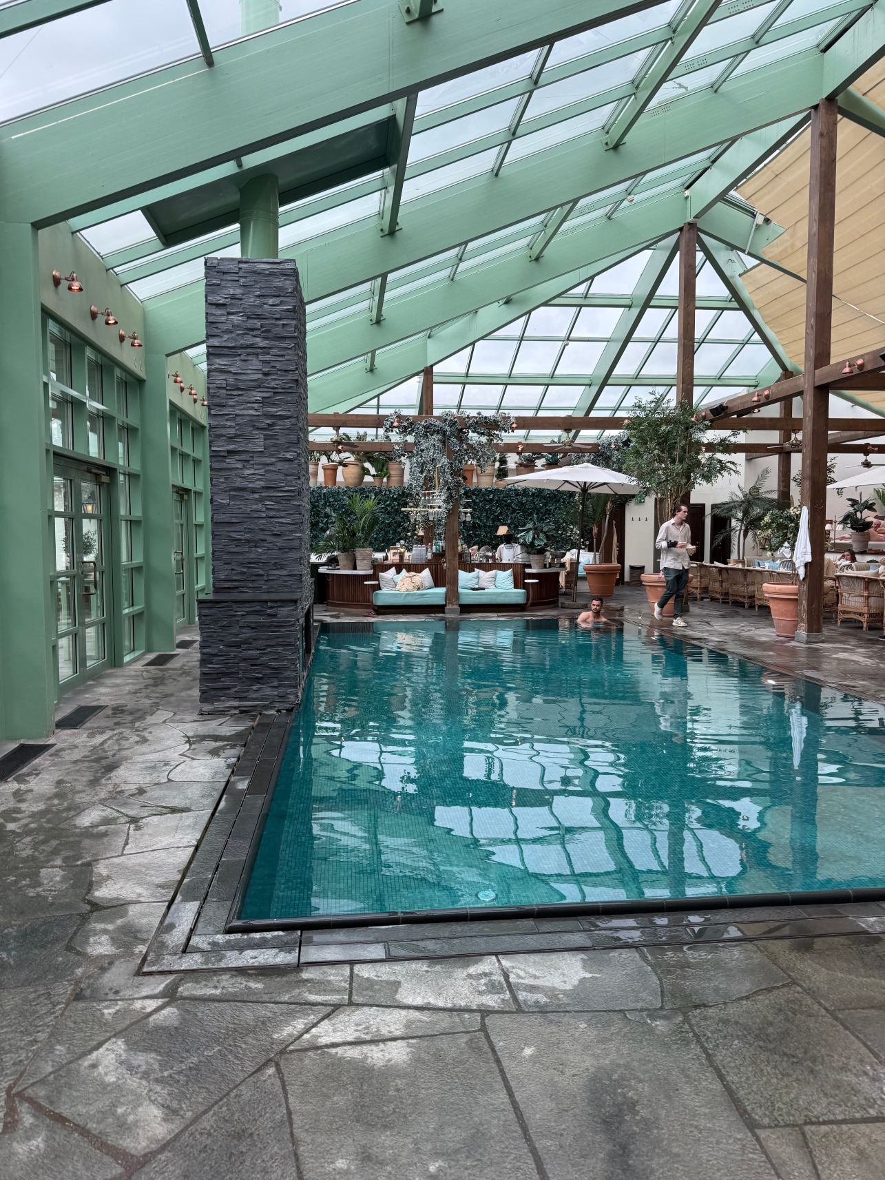 法尔肯伯格斯坦拜德酒店-旅行者