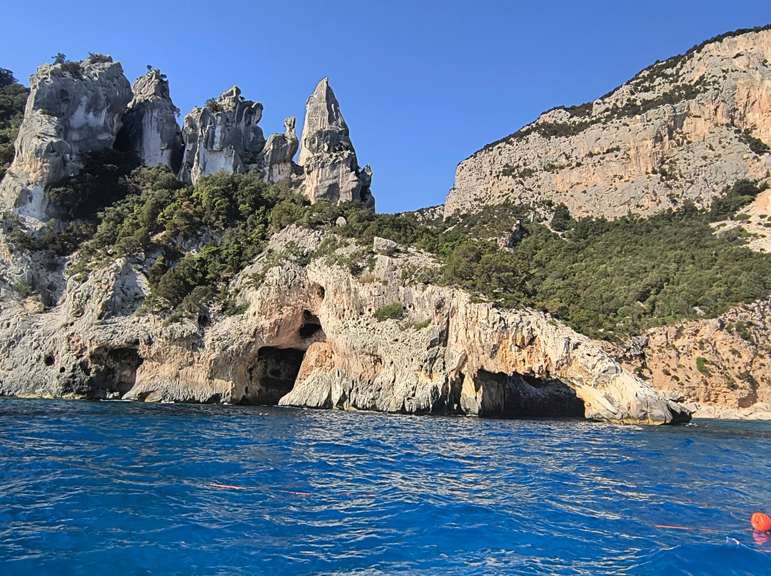 Sardinia Boat Eastperience-La Caletta必去景点