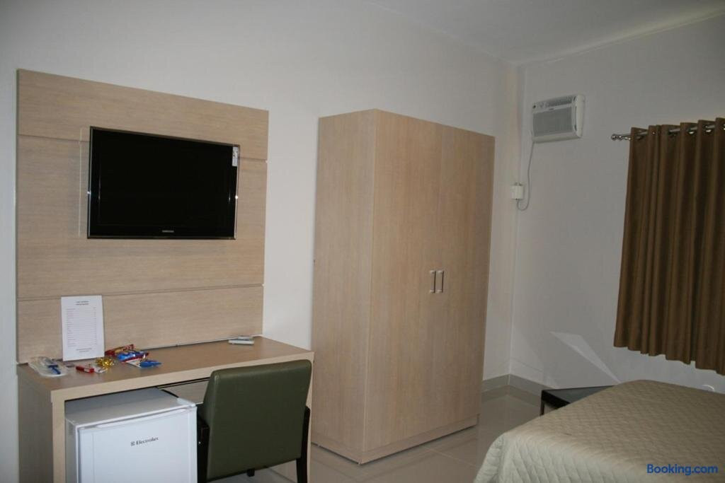 Hotel Tropical