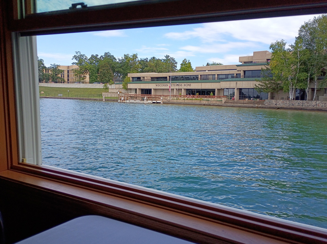 Clear Water Harbor Boat Cruises-Waupaca必去景点