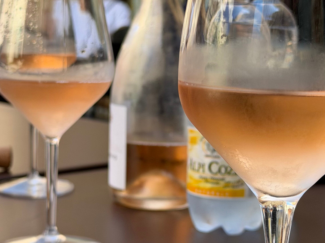 Enoteca Degli Infernot-Cella Monte必去景点