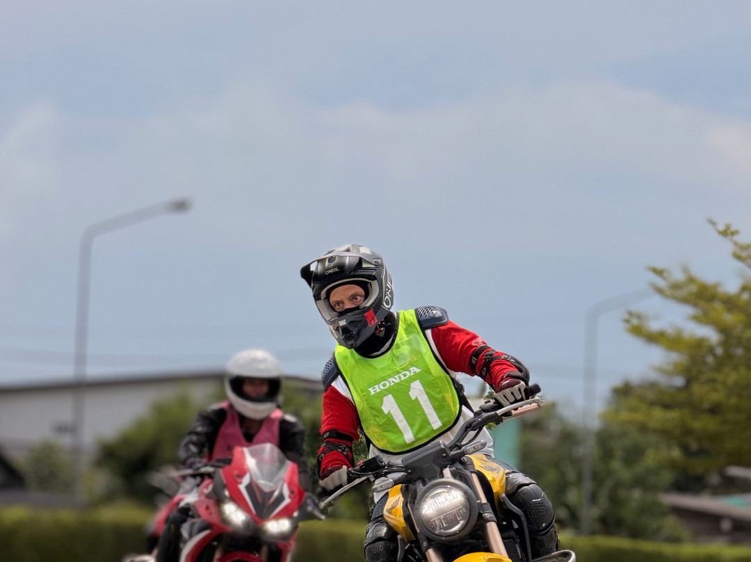 Customgarage-普吉镇必去景点