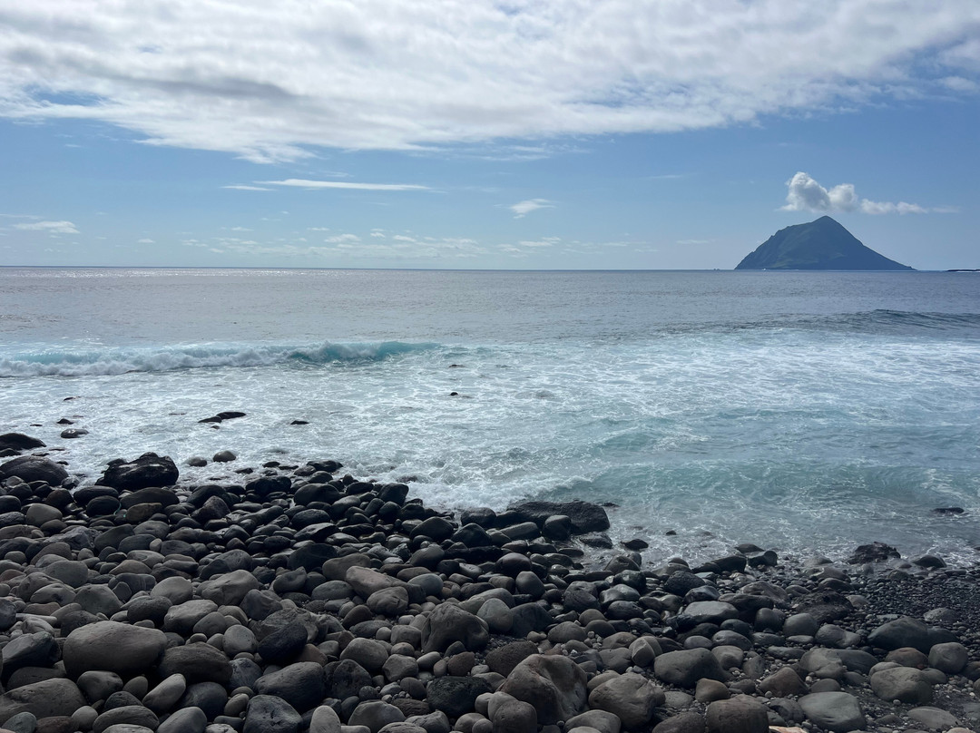 Yokoma Beach-八丈岛必去景点