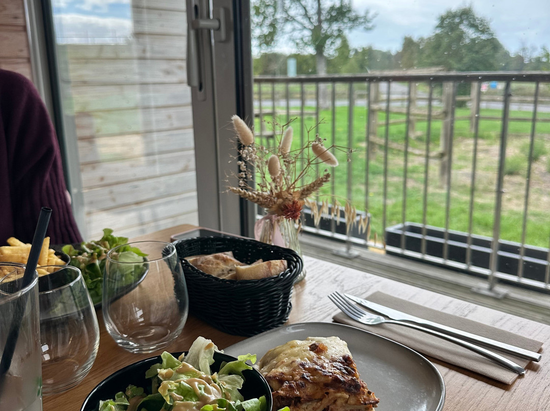 Les blins, auberge et guinguette de la baie