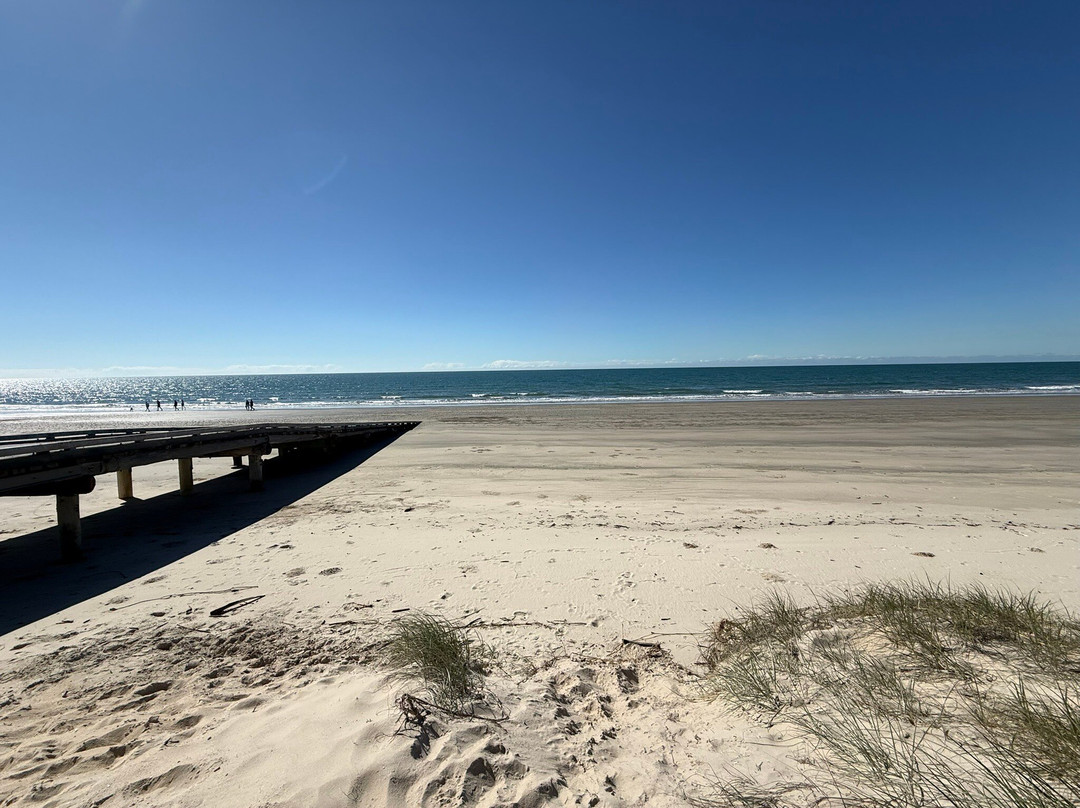 Woodgate Beach-邦德堡必去景点