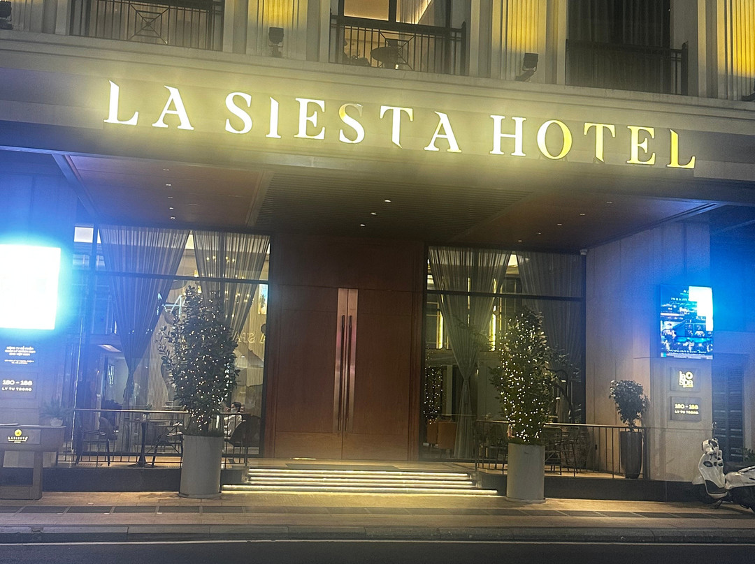 西贡拉希斯塔尊贵酒店主图