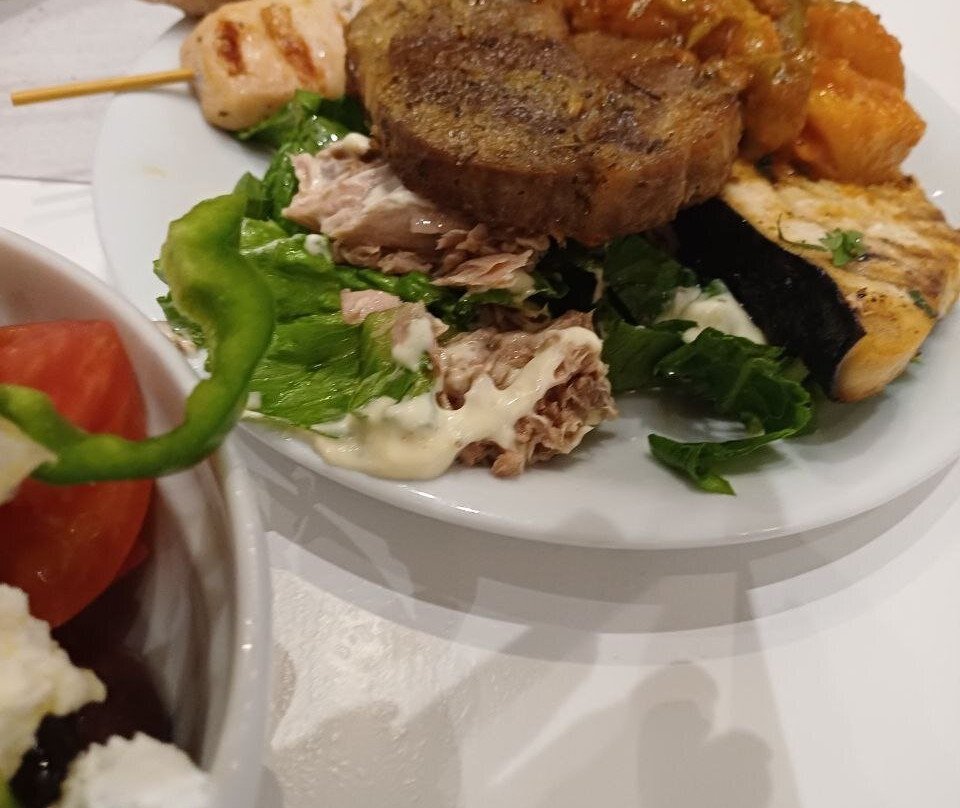 萨拉西酒店主图
