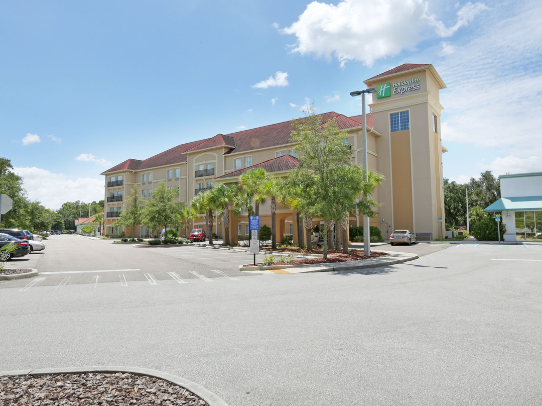 Holiday Inn Express 坦帕北 - 电信公园主图