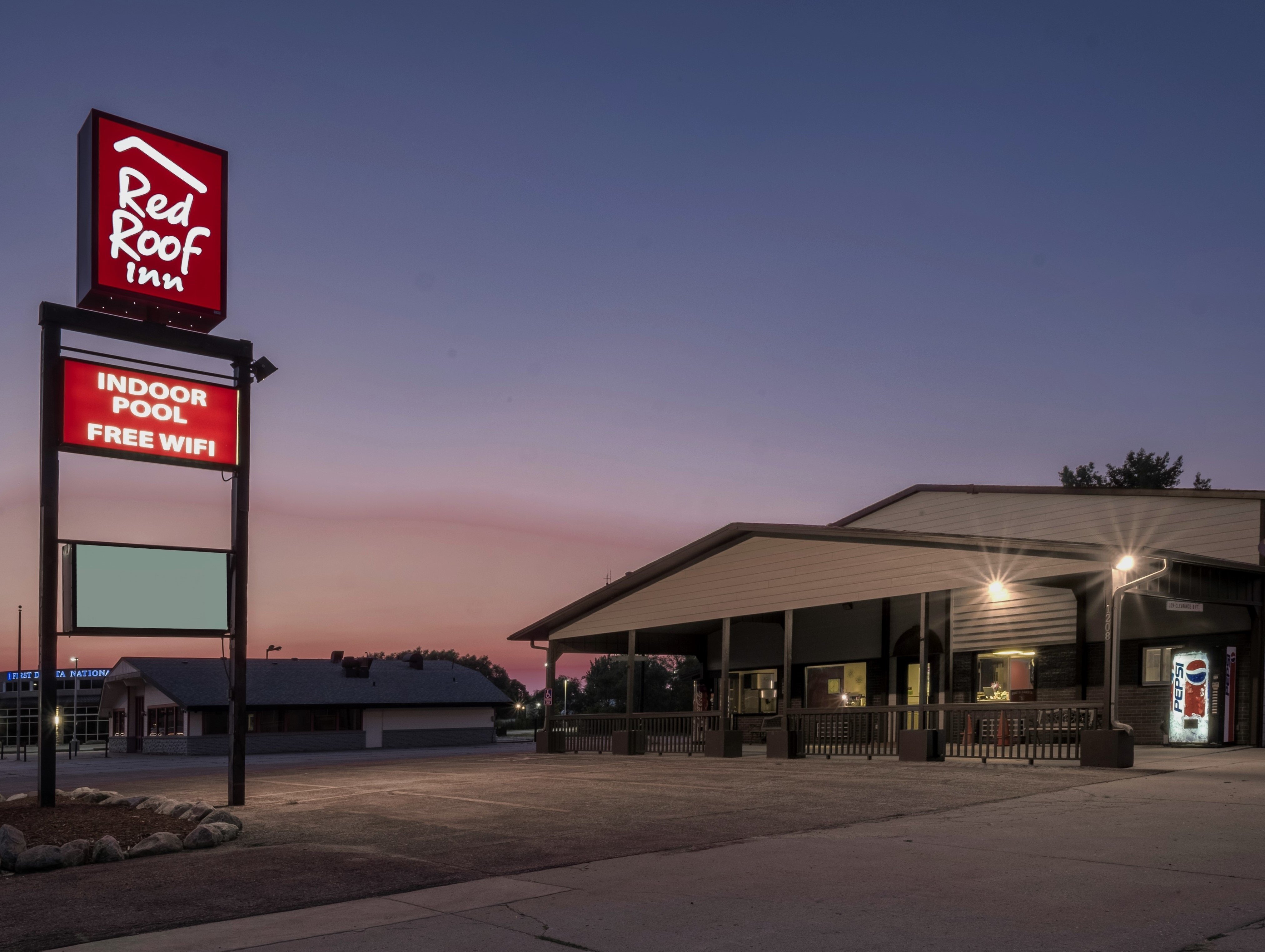 Red Roof Inn Vermillion - U of South Dakota-官方