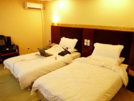 锦城商务酒店-客卧