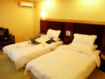 昌吉回族自治州酒店住宿-锦城商务酒店