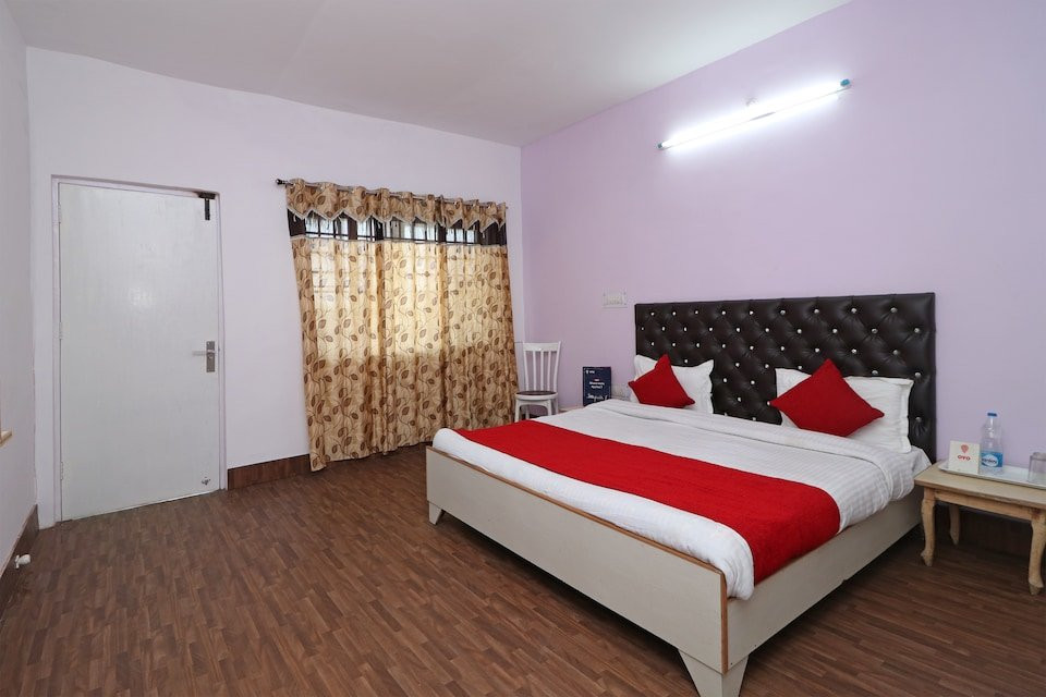 OYO 15022 Snow Point Inn