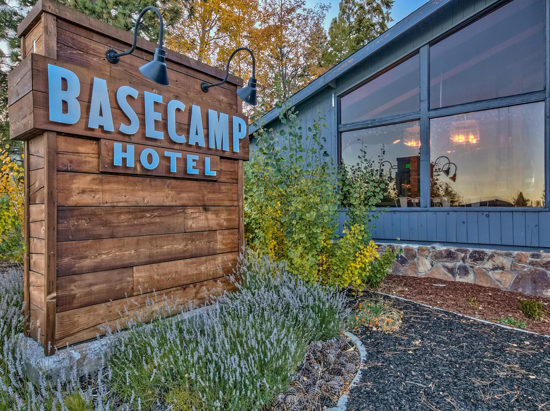 Basecamp Tahoe City主图
