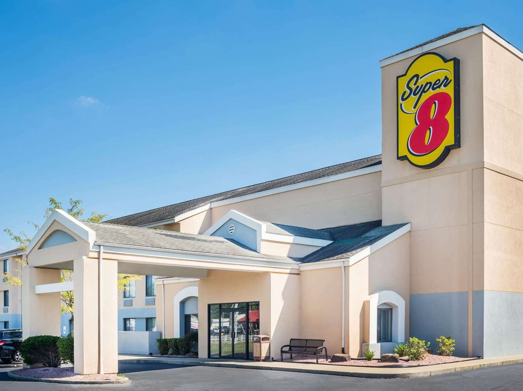 Huntingburg酒店住宿-Super 8 by Wyndham Jasper