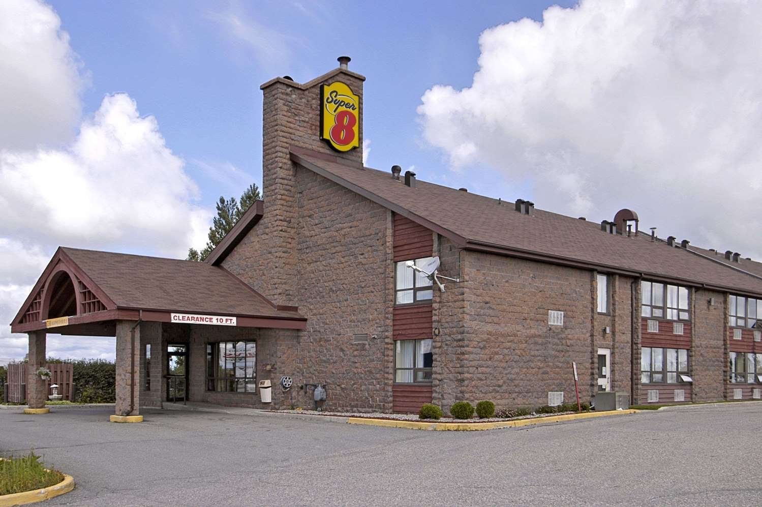 Super 8 by Wyndham Timmins ON-官方