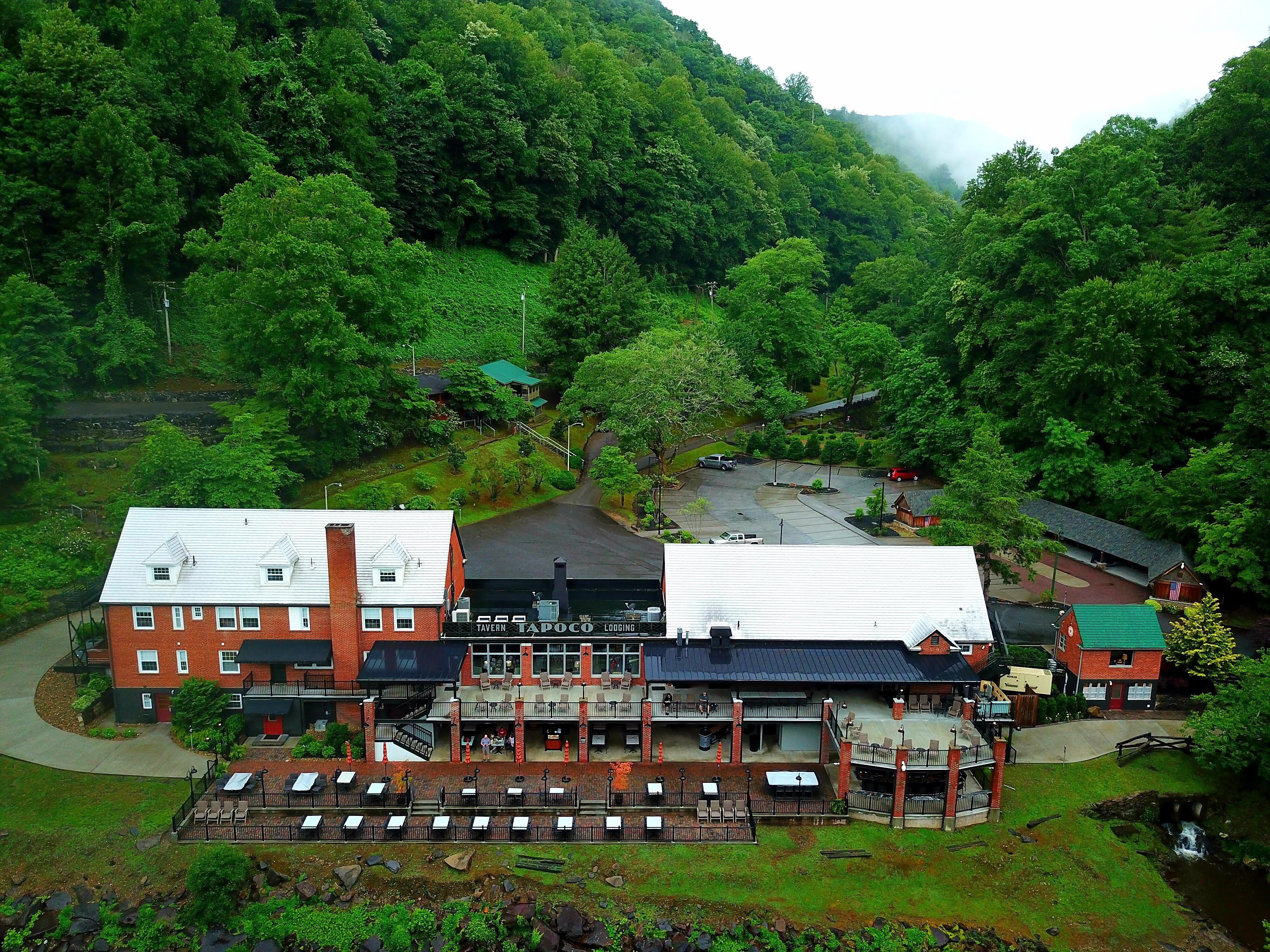 Historic Tapoco Lodge Resort-官方