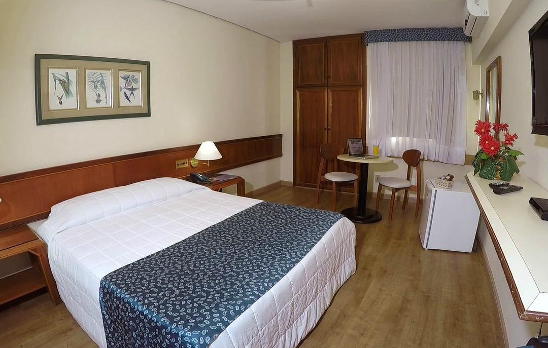 克里伦宫大酒店