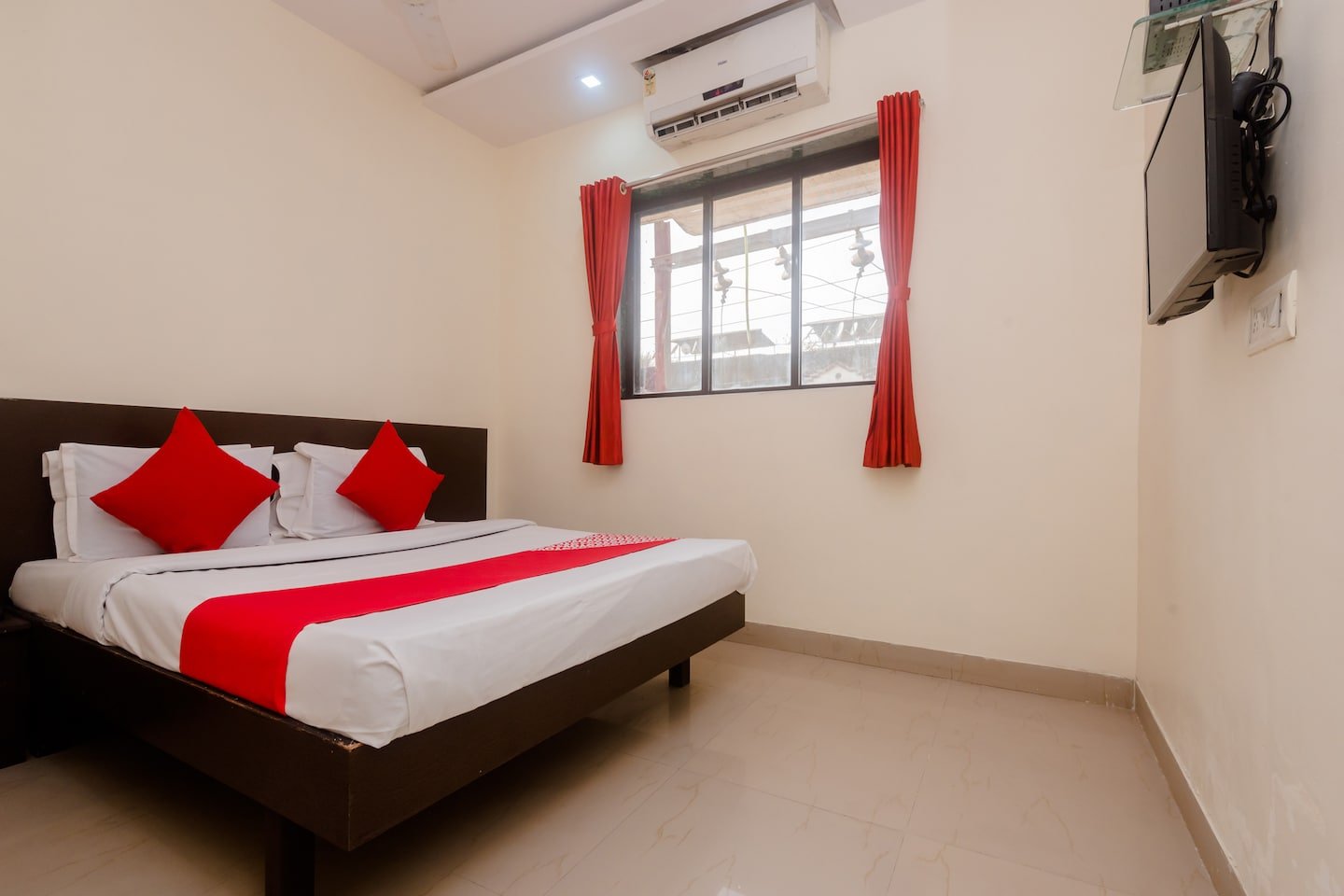 OYO 23285 The Diplomat Lodging-官方