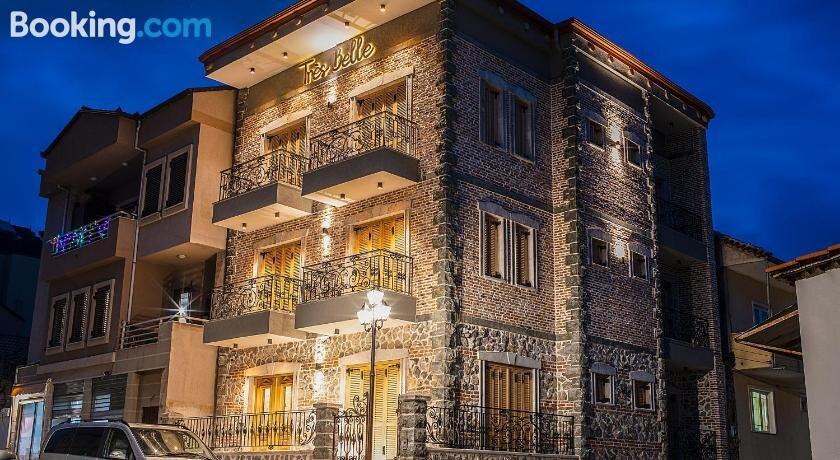 Très Belle Hotel主图