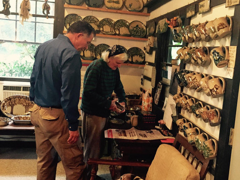 Saxapahaw旅游景点-Janet Resnik Pottery