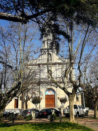 Iglesia Parroquial de Exaltacion de la Cruz景点图片