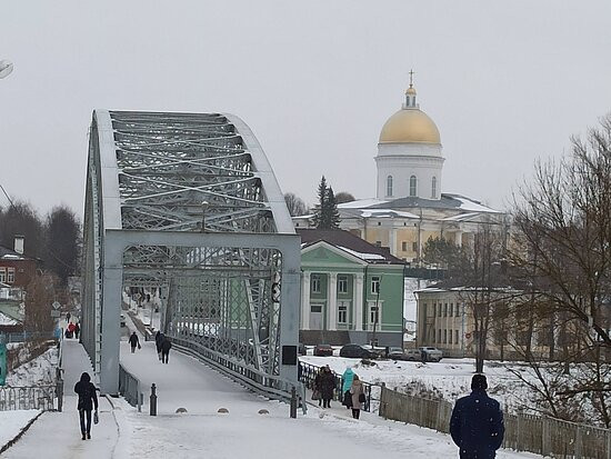 Arched Bridge Belelyubskogo景点图片