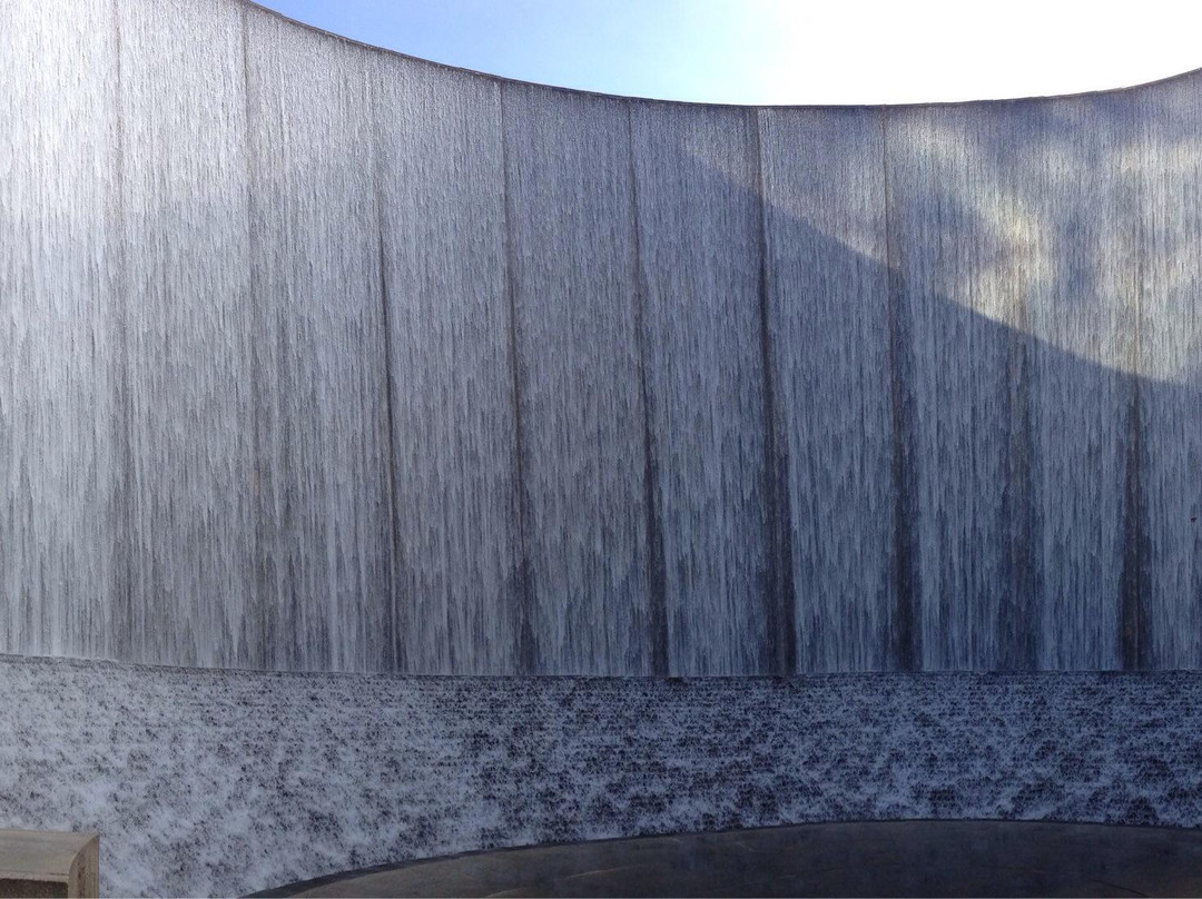 Gerald D. Hines Waterwall Park-休斯顿必去景点