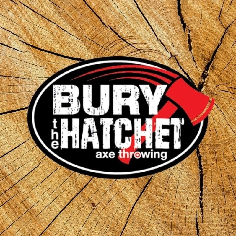Bury the Hatchet Tampa - Axe Throwing景点图片